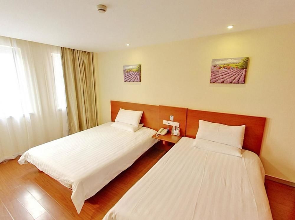 Hotel Hanting Express Lujiazui Minsheng Road 3*