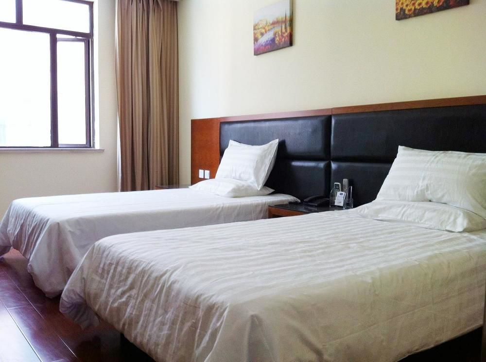 Hanting Express Lujiazui Minsheng Road 3* Shanghai